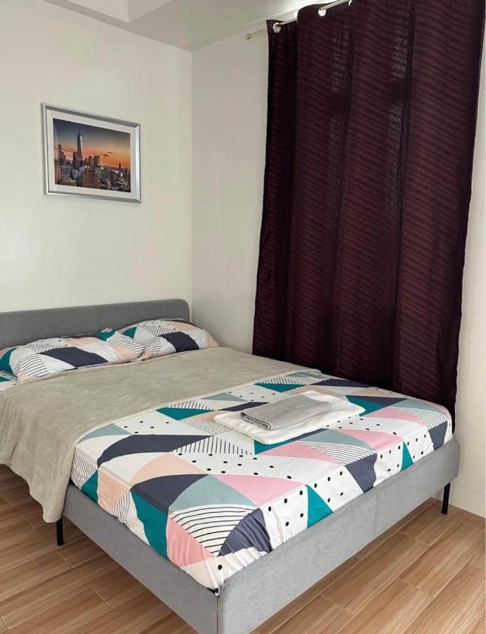 Neat Unit In Holland Park Southwoods Aparthotel Binan Bagian luar foto