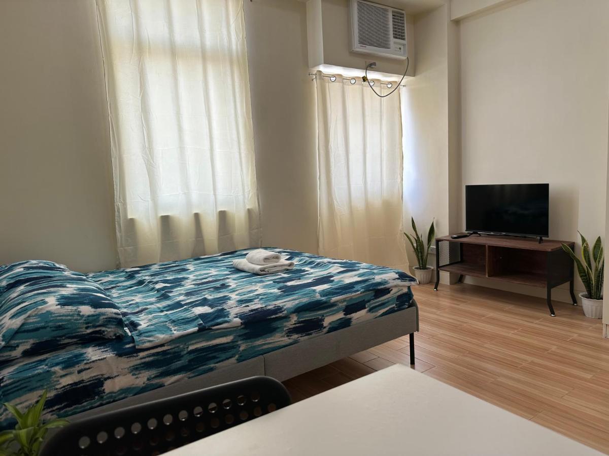 Neat Unit In Holland Park Southwoods Aparthotel Binan Bagian luar foto