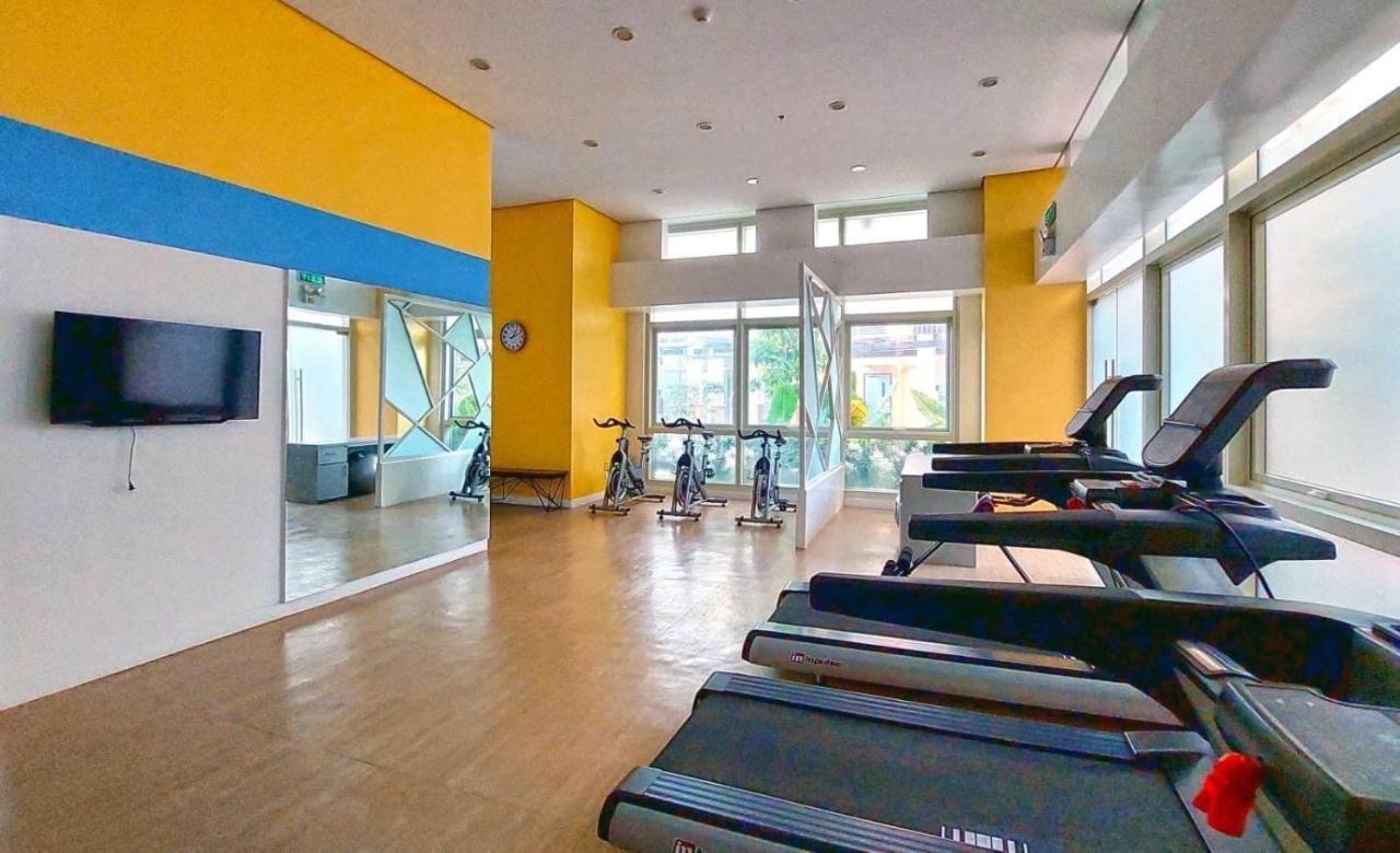 Neat Unit In Holland Park Southwoods Aparthotel Binan Bagian luar foto